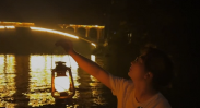 鹊桥会非遗表演与水上夜游