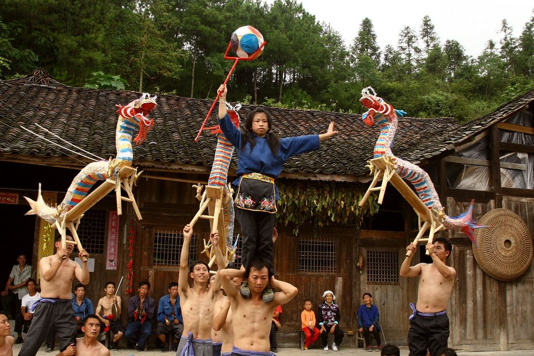 板凳龙舞